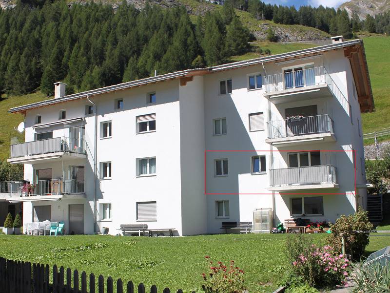 Ganze Ferienwohnung, Apartment Beeli - 4-Bettwohnung in Splügenpass, Rheinwald