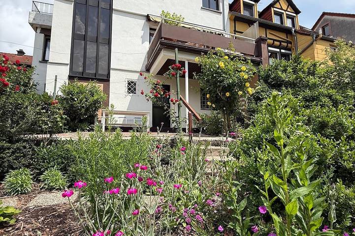 Ferienhaus für 6 Personen, mit Garten und Balkon