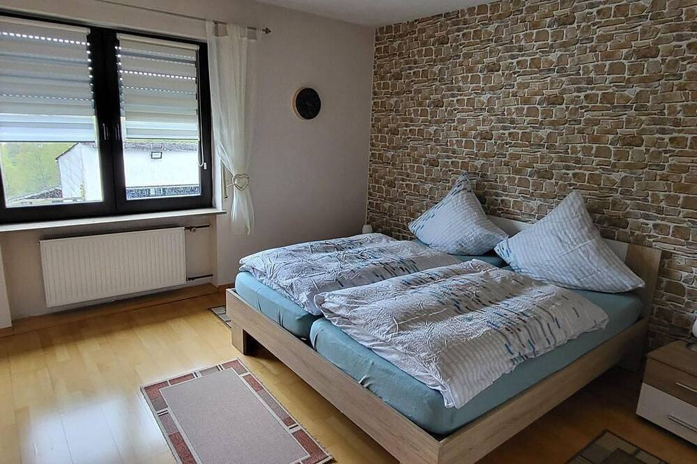 Ganze Wohnung, Variante 2 =  2 Schlafräume - Fewo \"Haus Maria\" in Neuhütten, Landkreis Trier-Saarburg