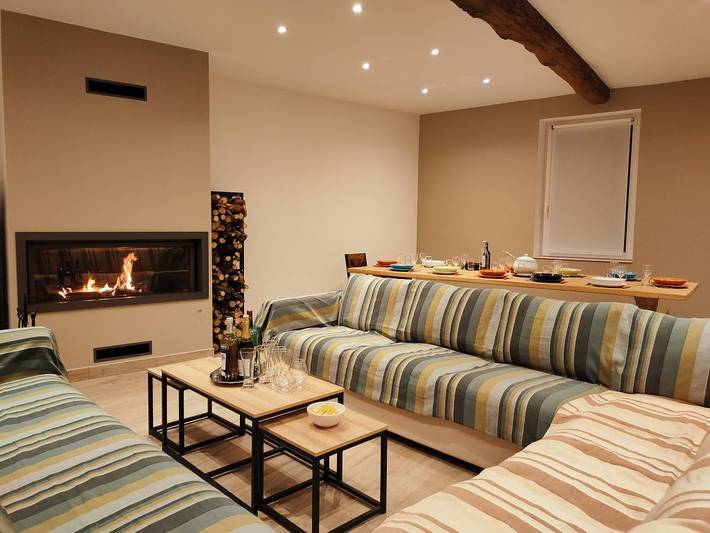 Gîte pour 13 personnes, avec terrasse et jardin dans Yonne - 4