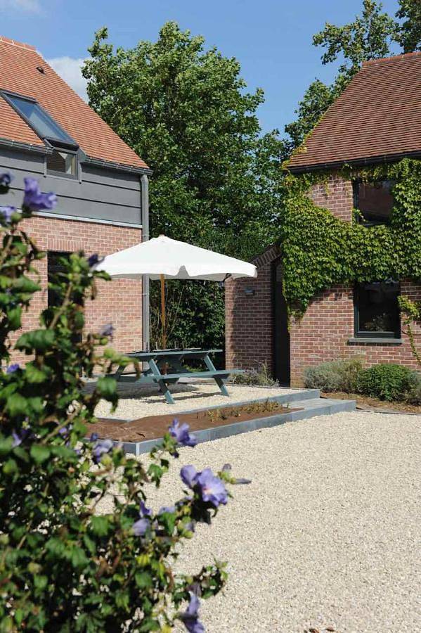 Location de vacances pour 4 personnes, avec Terrasse ainsi que Jardin et Vue à Genappe