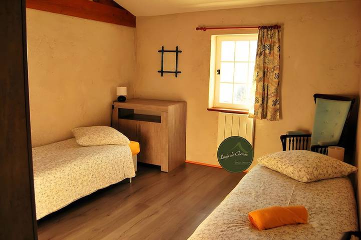 Location de vacances pour 6 personnes, avec piscine et jardin à Chenac-Saint-Seurin-d'Uzet - 4