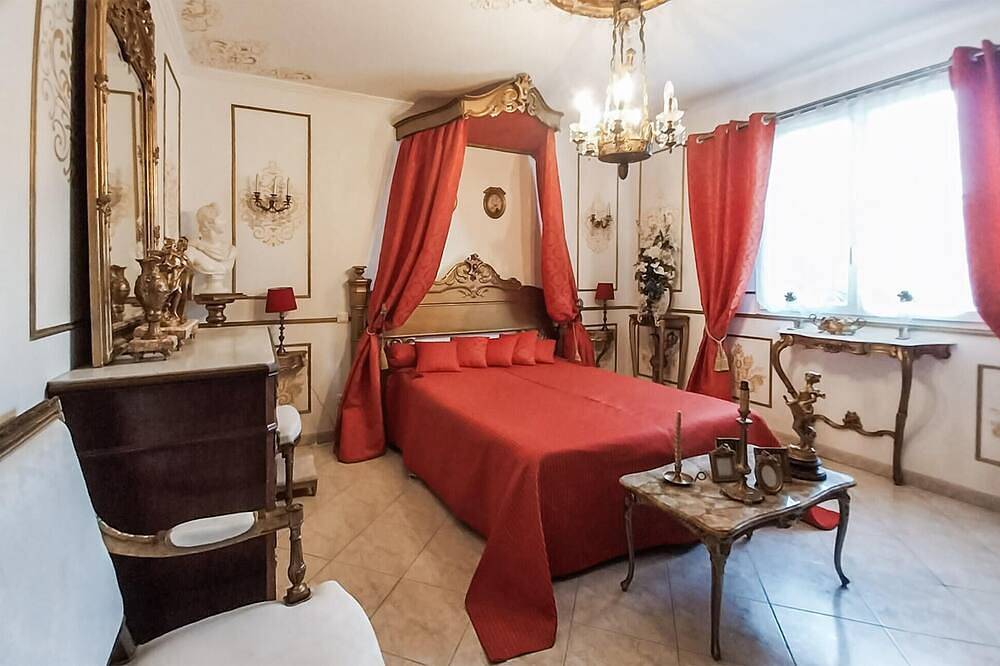 Stunning home in Saint-Laurent-d'Aigouz in Saint-Laurent-d'Aigouze, Mediterranean Coast (France)