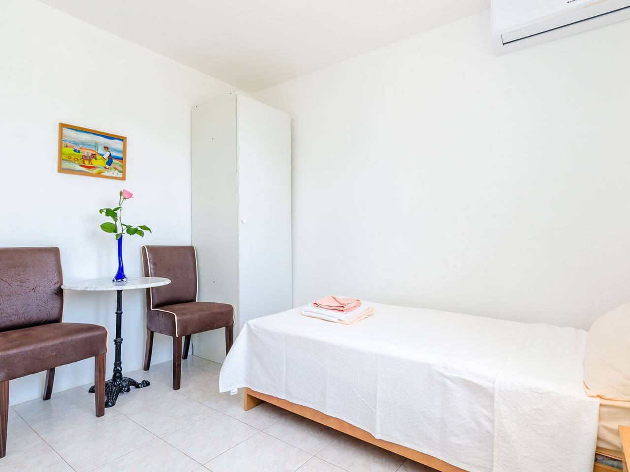 Ganze Wohnung, Villa Bind - Twin Room with Patio and Garden View (R1) in Cavtat, Dubrovnik-Neretva