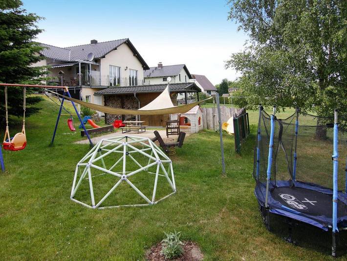 Ferienwohnung für 2 Personen, mit Terrasse und Garten in Am Peenestrom - 3