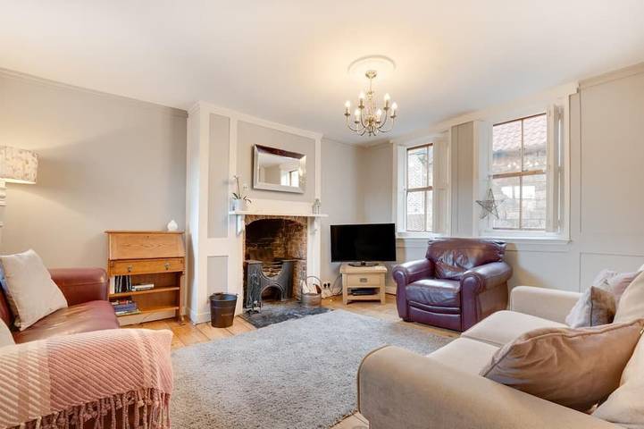 Glamping for 4 people, with garden, with pets in Whitby