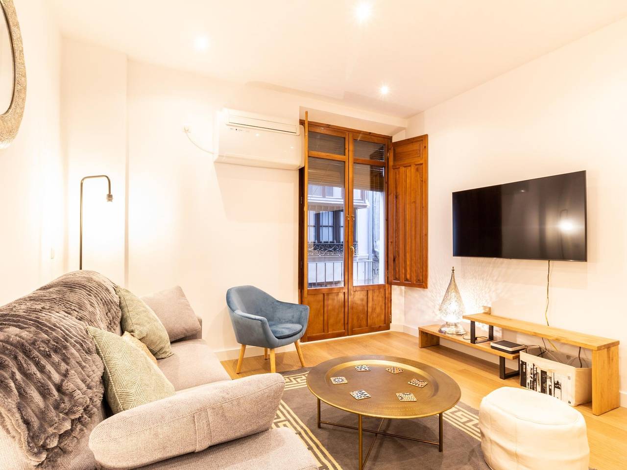 Apartamento vacacional entero, Apto Catedral. Bonito apartamento con la mejor ubicación en Granada Centro. in Centro-Sagrario, Granada