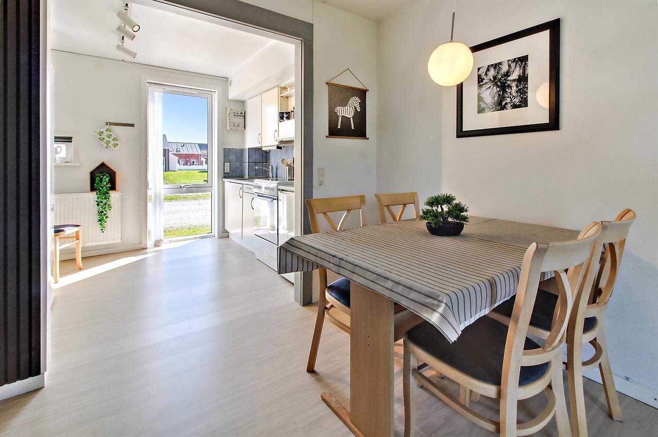 Ganze Wohnung, Stunning apartment in Rømø w/ 3 Bedrooms, Outdoor swimming pool and Wifi in Sønderstrand, Havneby