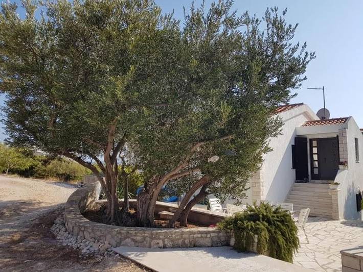 Ferienhaus für 8 Personen, mit Garten und Ausblick