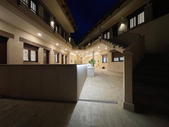 Casa de huéspuedes para 2 personas, con terraza además de vistas y piscina en Provincia de Salamanca - 2