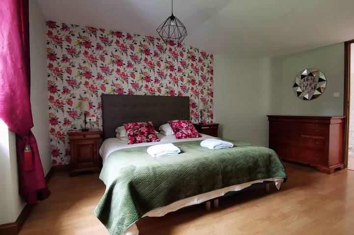 Location de vacances pour 2 personnes, avec terrasse et jardin à Segonzac - 2