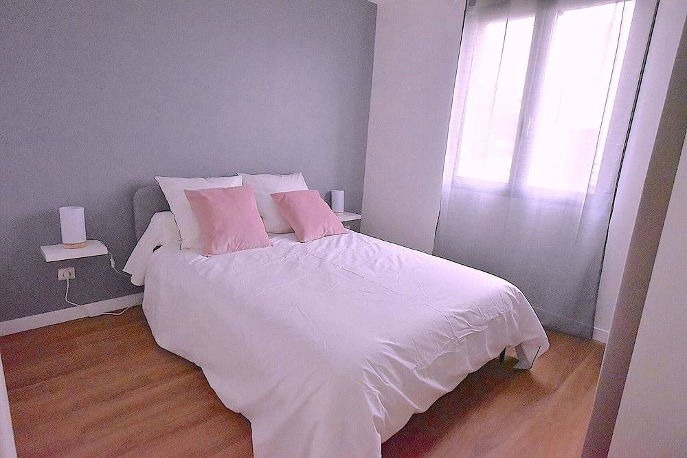 Ganze Wohnung, Cosy, fully-equipped, refurbished F2 in Vert-le-Grand, Essonne