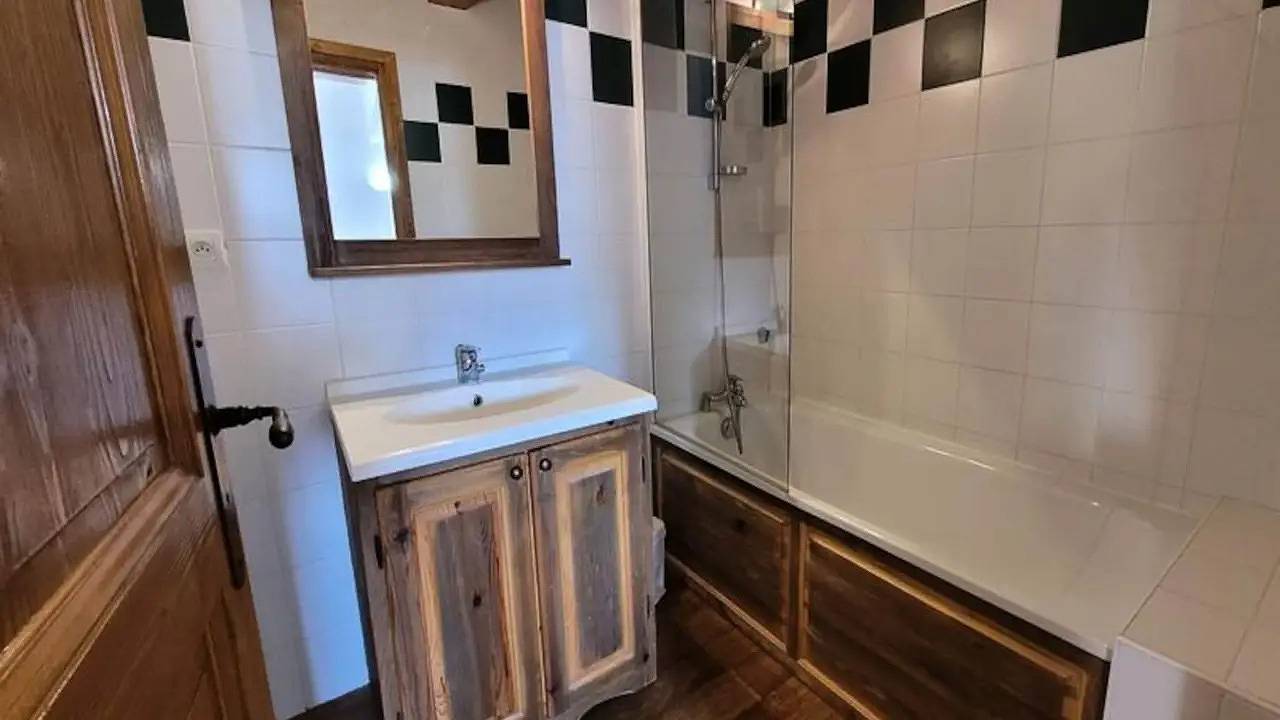 Apartamento vacacional entero, Ferienwohnung für 6 Personen (50 m²) in Bessans in Bessans, Región de Saint-Jean-de-Maurienne