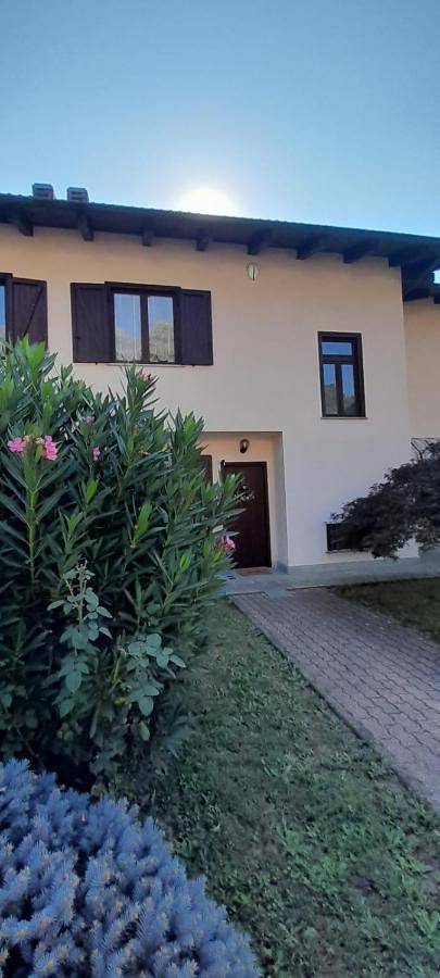Location de vacances pour 6 personnes, avec jardin et vue, animaux acceptés à Torre Pellice - 2