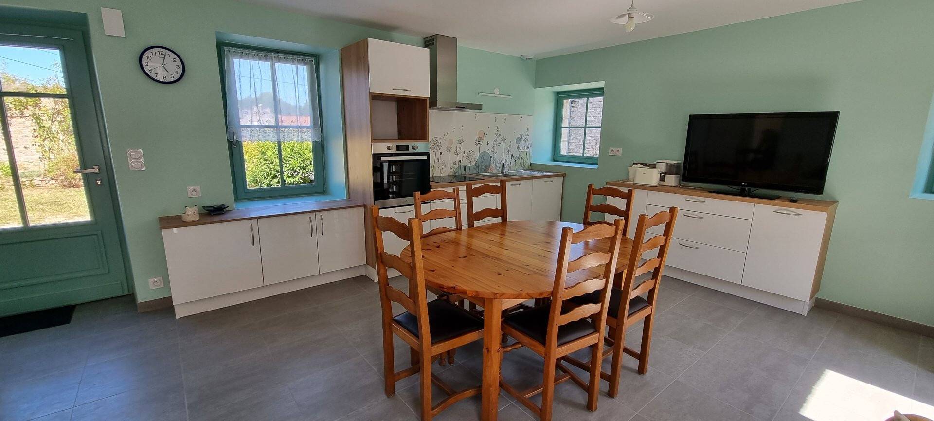 Chez Jeannine - casa renovada con patio cerrado, 3 estrellas in Erquy, Côte d’Émeraude