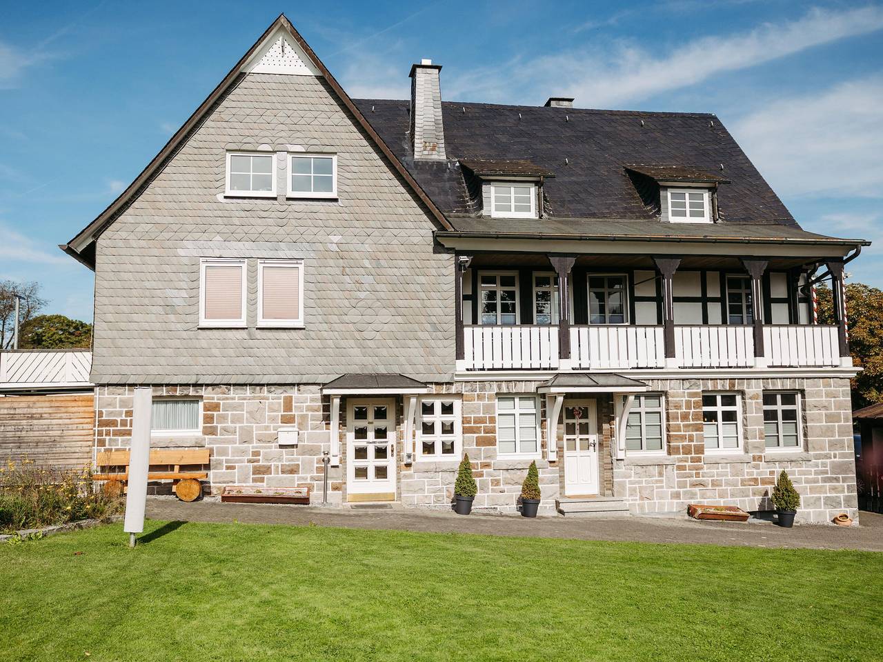 Ganze Wohnung, Ferienwohnung 'Wennetal' mit Gemeinschaftsterrasse, Gemeinschaftsgarten und Wi-Fi in Schmallenberg, Hochsauerlandkreis