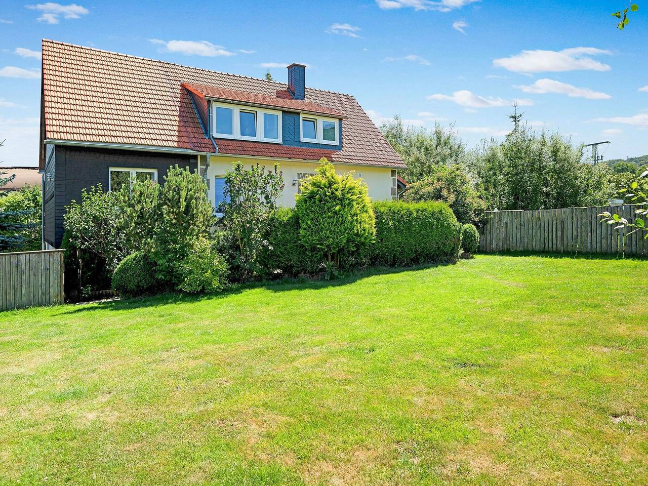 Ganze Wohnung, Beautiful apartment in Hochsauerland with terrace in Diemelsee, die Mittelgebirge