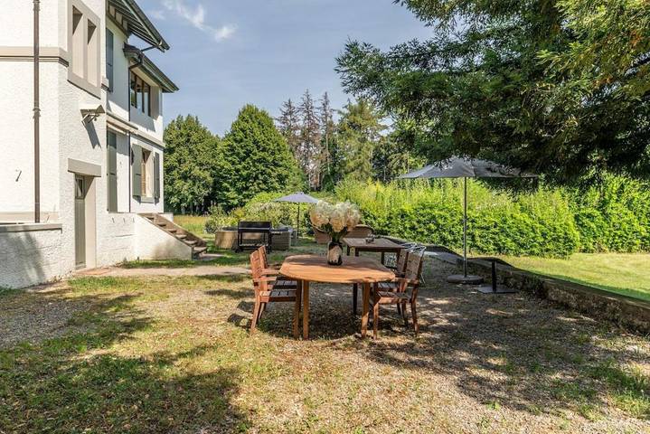 Location de vacances pour 12 personnes, avec Terrasse et Jardin ainsi que Vue sur le lac et Vue à Excenevex - 4