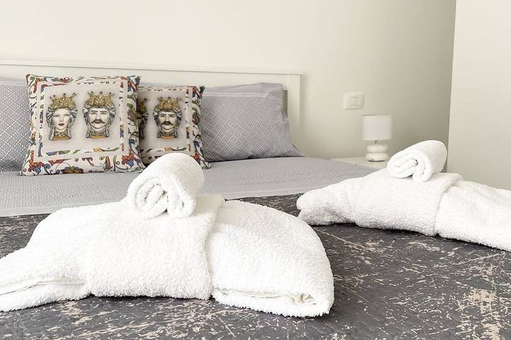 Sicilia Bedda casa vacanze, appartamento in centro città e a due passi dal mare! in Pozzallo, Provincia di Ragusa