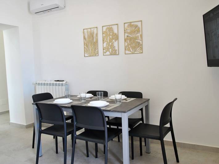 Gîte pour 6 personnes, avec balcon à Formia - 3