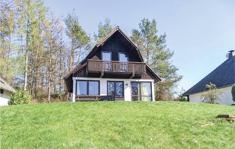 Bungalow für 6 Personen, mit Terrasse und Garten