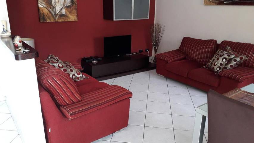 Gîte pour 3 personnes, avec terrasse, animaux acceptés dans Asti - 2