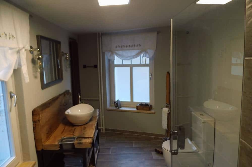 Ganze Wohnung, Altes Fotohaus Freyburg in Freyburg (Unstrut), Saale-Unstrut