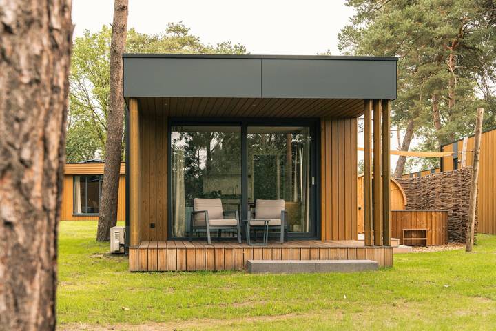 Hofparken De Bergvennen — Wasser-Lodge mit Hot Tub | 2 Pers. in Twente