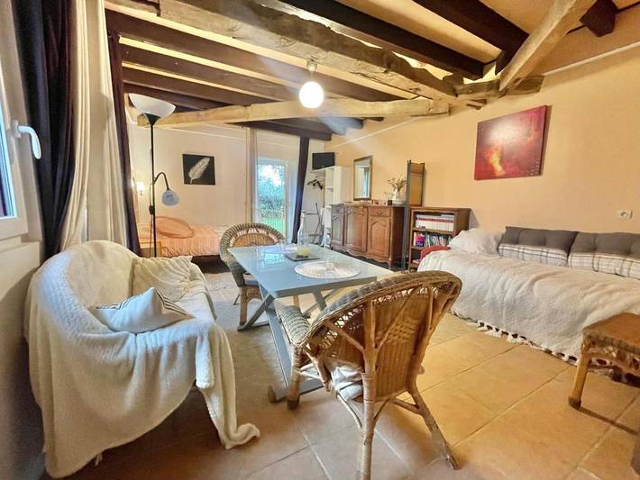 Gîte pour 3 personnes, avec jardin et vue à Agonges - 2