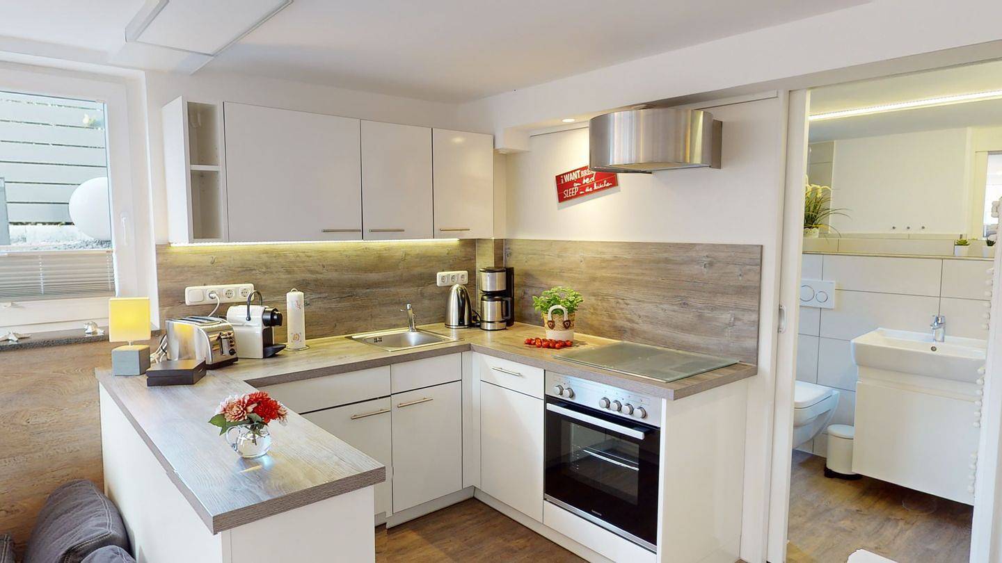 Ganze Wohnung, Moderne, strandnahe Ferienwohnung "Anker" für 2 Gäste und Hund in Grömitz in Grömitz, Ostholstein