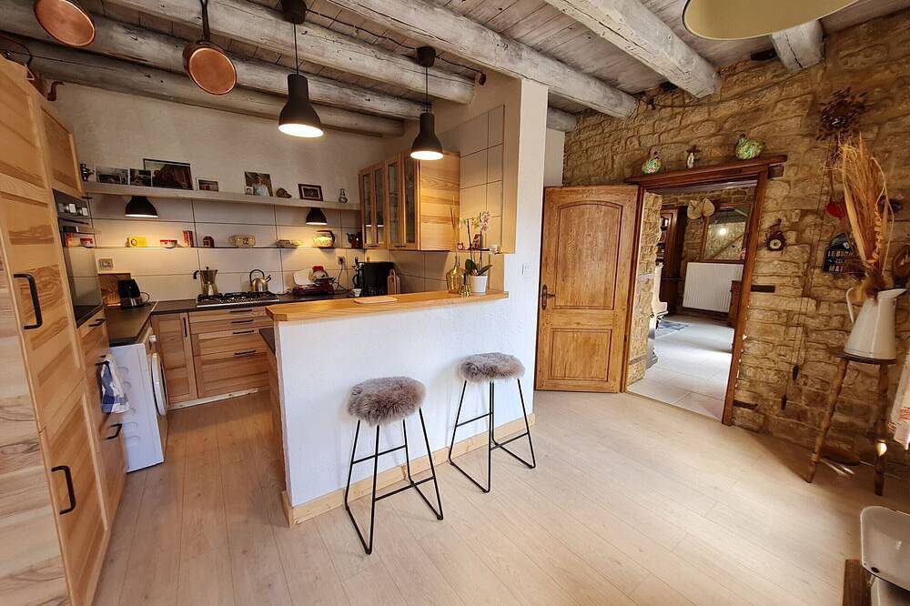 Encantadora habitación con baño privado y sala de estar in Pierrepont (Meurthe-et-Moselle), Meurthe y Mosela