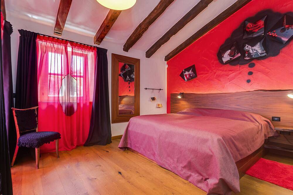 Villa Artien for 8 people with 32m2 private pool & pet friendly in Baderna, Zentralistrien