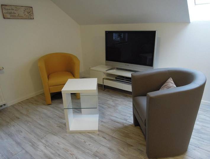 Ferienwohnung für 2 Personen, mit Garten und Ausblick in Neualbenreuth - 2