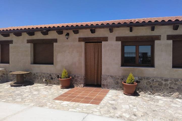Casa rural para 5 personas, con jardín y terraza, Se admiten mascotas - 1
