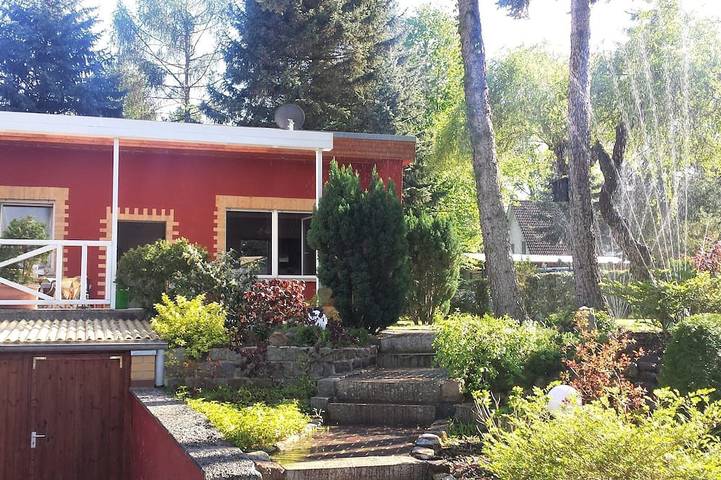 Bungalow für 4 Personen, mit Garten