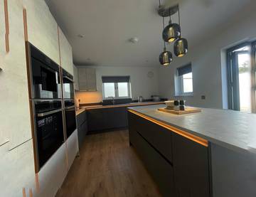Holiday Home for 10 People in Edinburgh, Edinburgh and Lothian, Photo 4