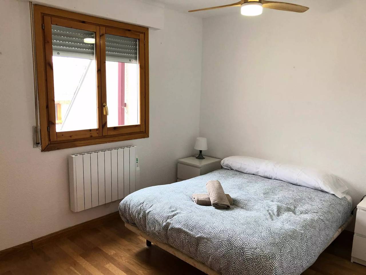Apartamento entero, 2 estancias 4 personas in Jaca, Pirineos
