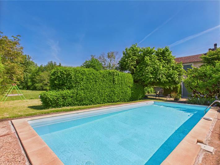 Location de vacances pour 4 personnes, avec terrasse et jardin à Montignac - 2