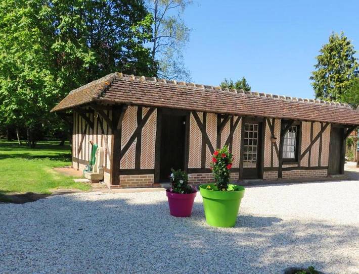 Location de vacances pour 2 personnes, avec terrasse et jardin à Souvigny-en-Sologne