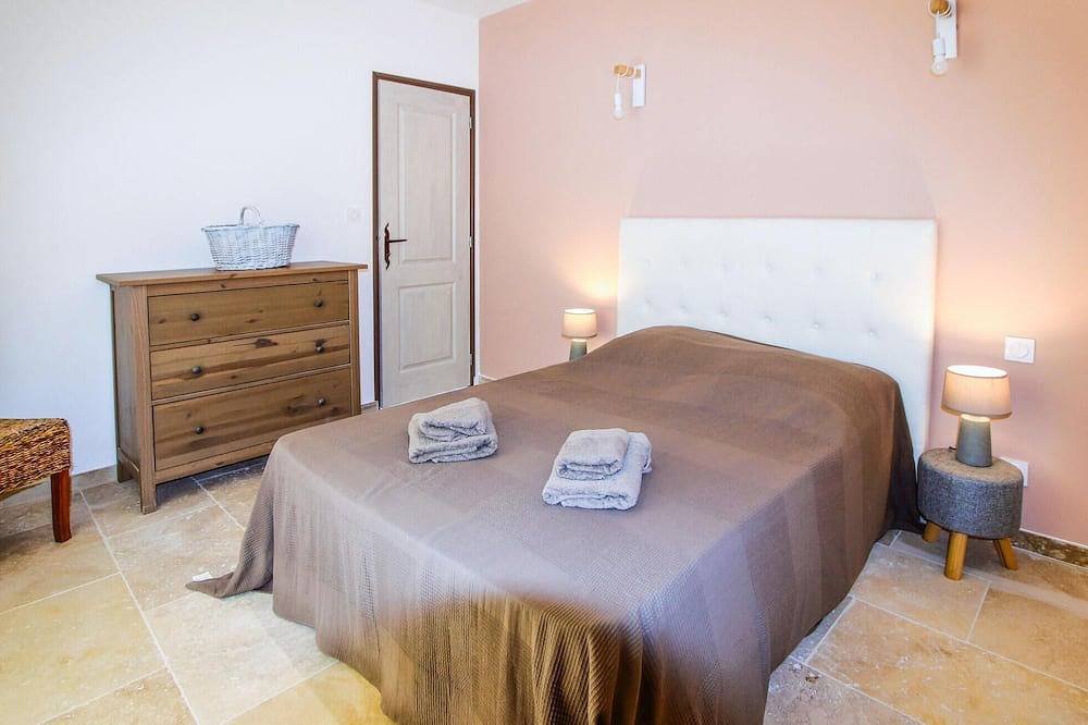 Acogedora casa en Grignan con piscina privada, que puede ser interior o. in Grignan, Región de Nyons