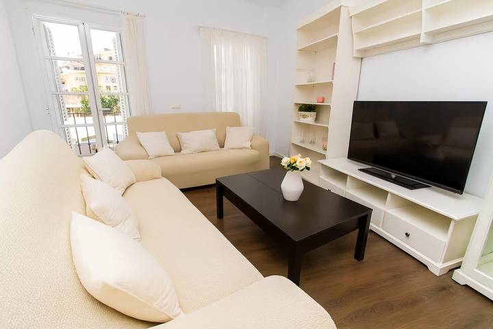 Appartamento per 6 persone, con balcone, adatto a famiglie con bambini in Malaga Centro Historico