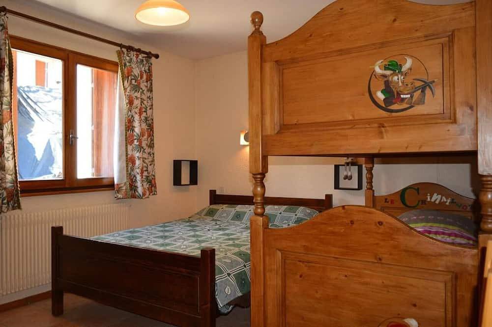 Apartamento entero, 1.o piso, vista pistas, balcón, chimenea o estufa a leña, parking, tv, 45m², Le Grand Bornand in Chinaillon, Le Grand-Bornand