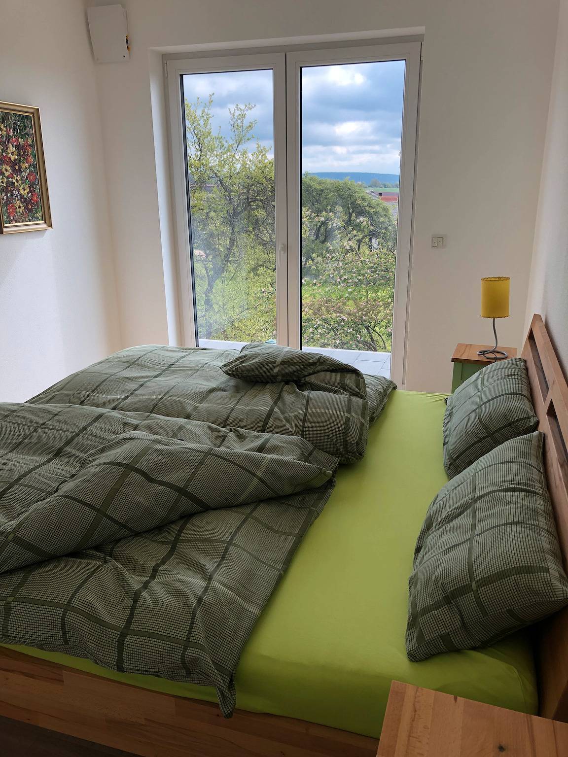 Appartement entier, Appartement 'Am Rothen Hang' avec vue sur la montagne, terrasse privée et Wi-Fi in Oberelsbach, Rhön-Bayern