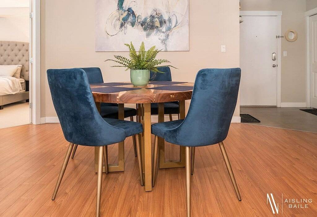 Ganze Wohnung, Seeblick | Rustikal Modern | Erdgeschoss | Whirlpool in Kootenay-Nationalpark