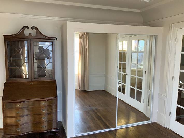 Vacation rental for 7 people, with garden and pool as well as balcony in San Francisco