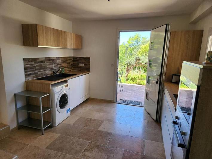 Location de vacances pour 8 personnes, avec Balcon ainsi que Terrasse et Jardin à Allauch - 2