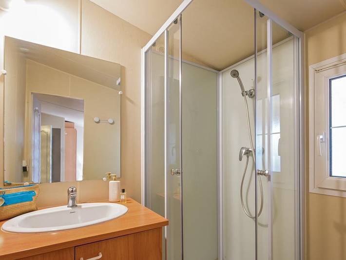Camping La Pinède - Mobilheim 5 personen - Standard Zola in Gréoux-les-Bains, Alpes-de-Haute-Provence