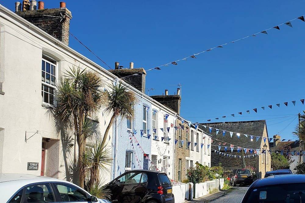 Central Cottage Newquay: Quiet Street, Beaches & Shops Nearby with your dog. in Newquay, Cornualles