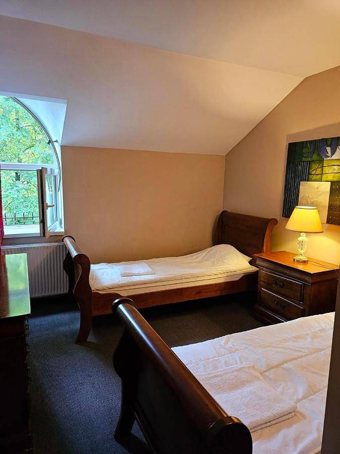 Kasztanowy Dwór in Cieszyn, Beskidy