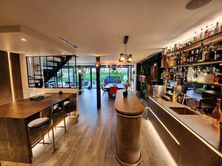 Chalet para 14 personas, con jacuzzi y jardín - 1